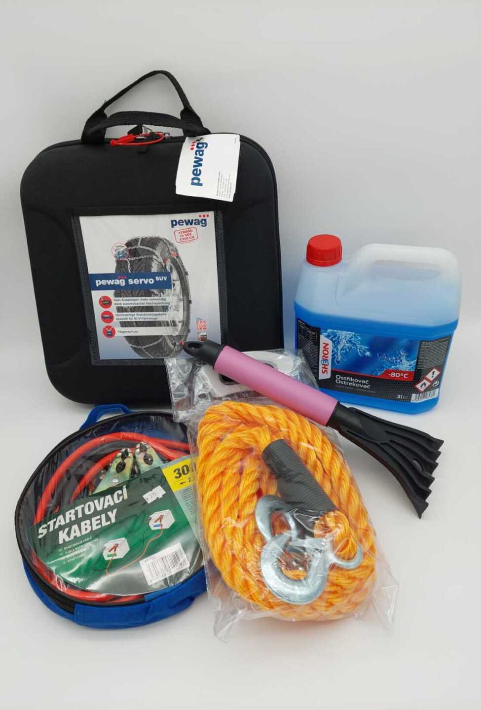 01: Povinná a doporučená výbava auta