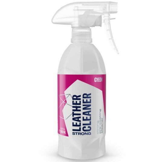 Silný čistič kůže Gyeon Q2M LeatherCleaner STRONG (500 ml)