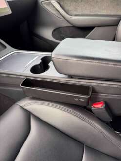 Organizér do auta mezi sedačky CAR STORAGE 4 SIXTOL