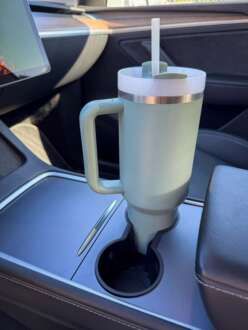 Vložka do držáku nápojů pro vozy Tesla Model 3/Y CAR CUP HOLDER T1 SIXTOL
