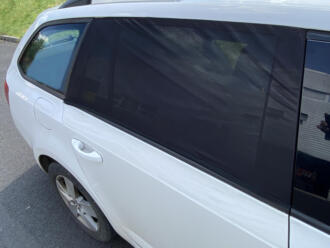 Sluneční clona na boční okno auta / návlek na dveře CAR SUNSHADE SET 1, vel. S, 2ks SIXTOL